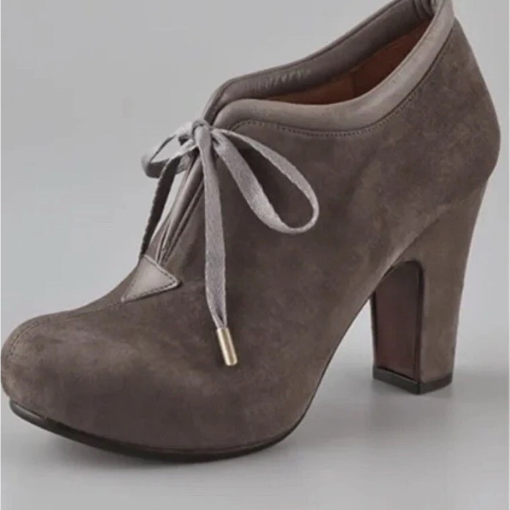 Chie Mihara Gray booty shoe Heels lace up suede size 38+ dust cover bag+taps
